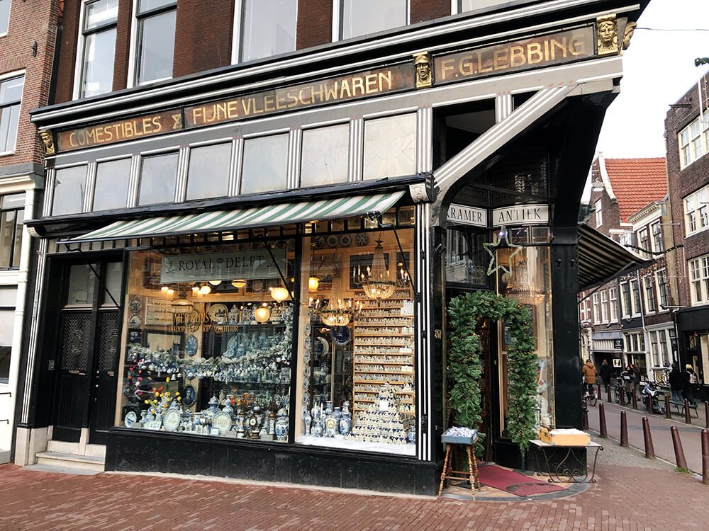 Kramer Kunst Antique Store in Amsterdam