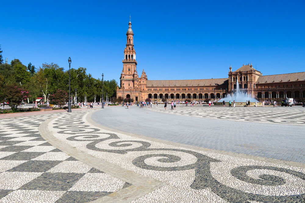 The spot on the Plaza de Espana where Star Wars was filmed in Seville